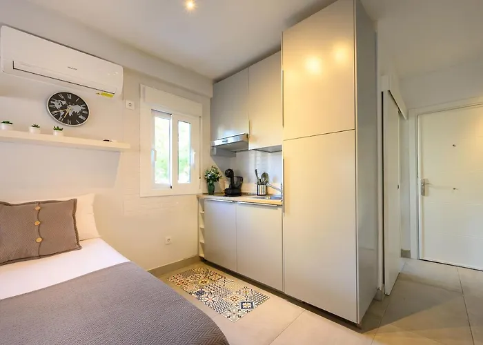 Studio, Center By 10tosea アパート