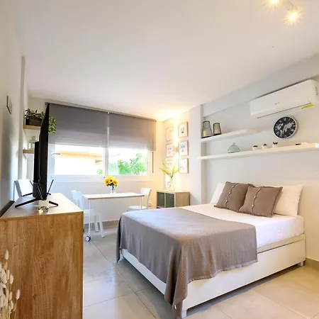 Apartman Studio, Center By 10tosea