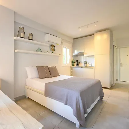 Apartman Studio, Center By 10tosea